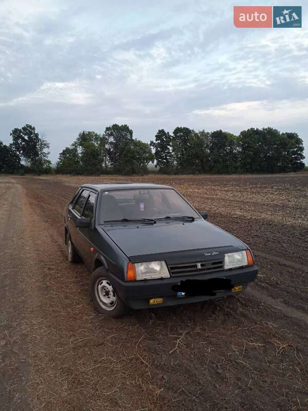 Седан ВАЗ / Lada 21099 2005 в Недригайлове