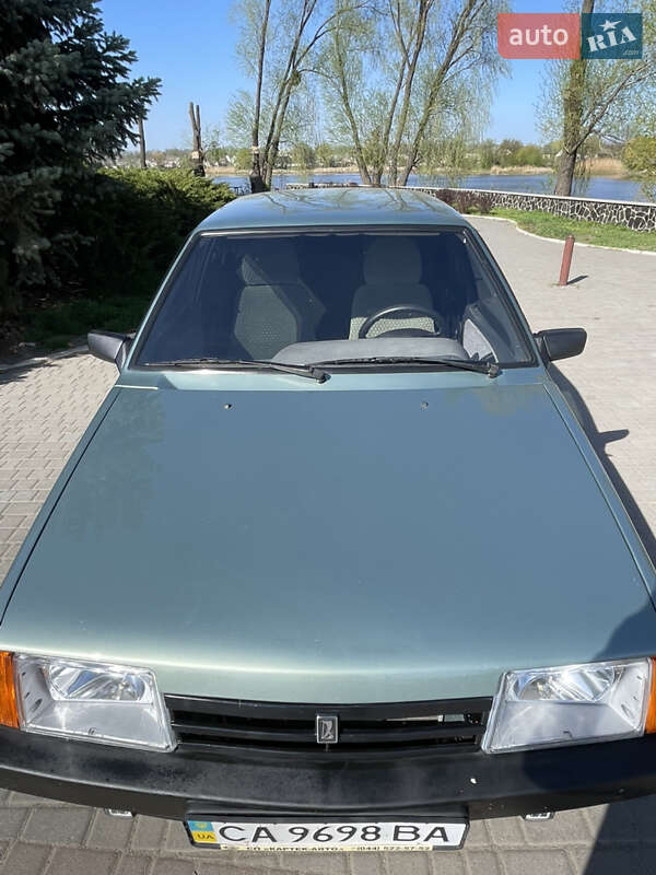 Седан ВАЗ / Lada 21099 2008 в Києві