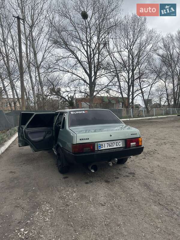 Седан ВАЗ / Lada 21099 2007 в Чутовому
