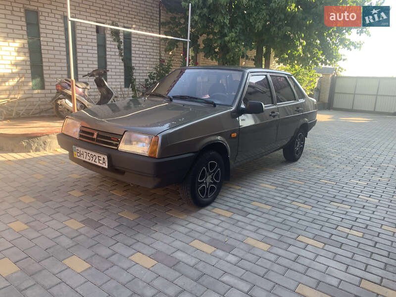 ВАЗ / Lada 21099 2011