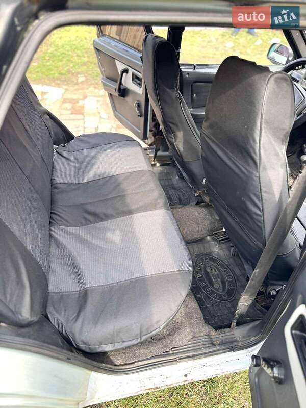 Седан ВАЗ / Lada 21099 2000 в Славянске фото 3 Седан ВАЗ / Lada 21099 2000 в Славянске