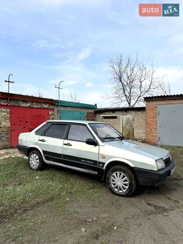 Седан ВАЗ / Lada 21099 2000 в Славянске фото 10 Седан ВАЗ / Lada 21099 2000 в Славянске