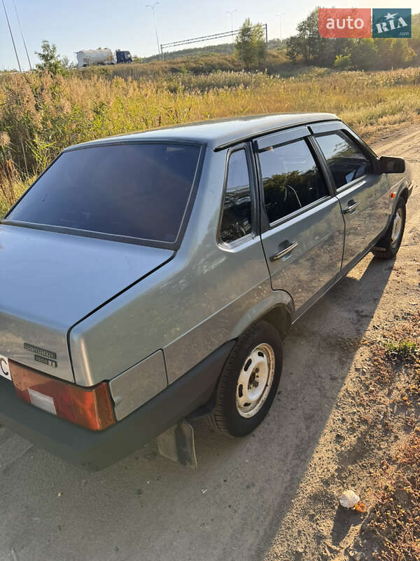 Седан ВАЗ / Lada 21099 2003 в Полтаве