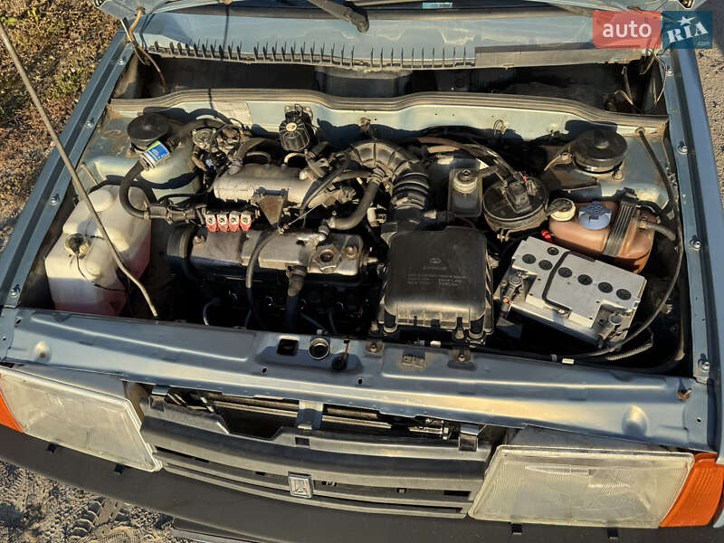 Седан ВАЗ / Lada 21099 2003 в Полтаве