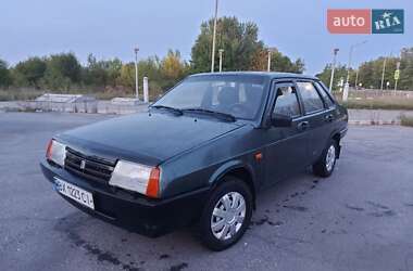 Седан ВАЗ 21099 2004 в Летичеве