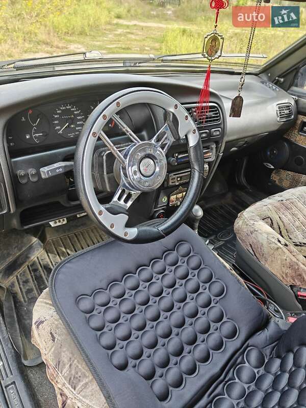 Седан ВАЗ / Lada 21099 1997 в Киеве