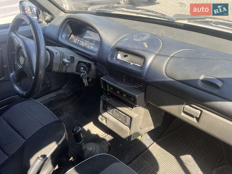 Седан ВАЗ / Lada 21099 1995 в Ровно