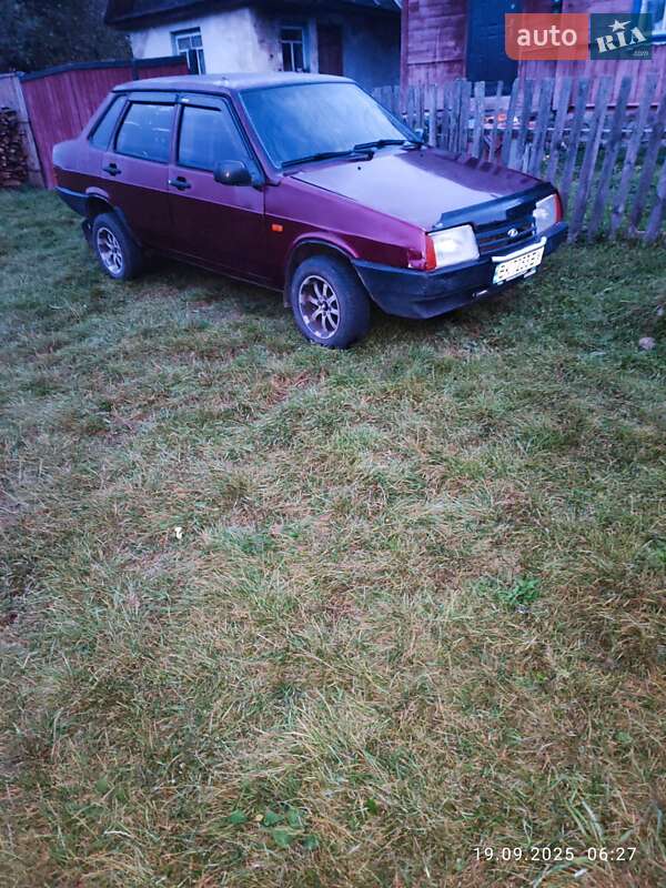 Седан ВАЗ / Lada 21099 2006 в Овруче