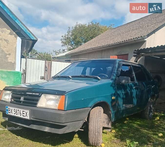 Седан ВАЗ / Lada 21099 2004 в Каменец-Подольском