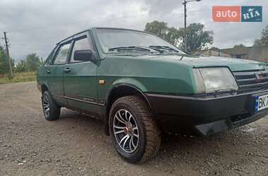 Седан ВАЗ 21099 1999 в Дубні