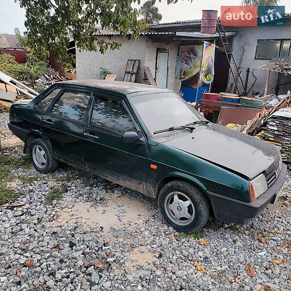 Седан ВАЗ / Lada 21099 1997 в Запорожье