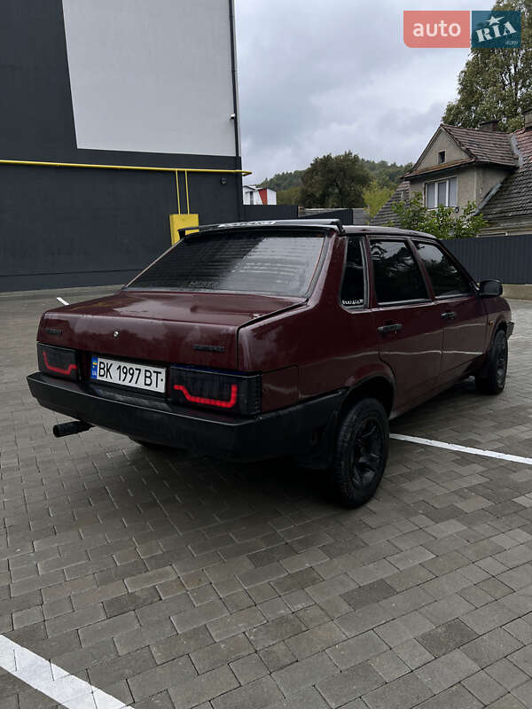 Седан ВАЗ / Lada 21099 2006 в Кременце