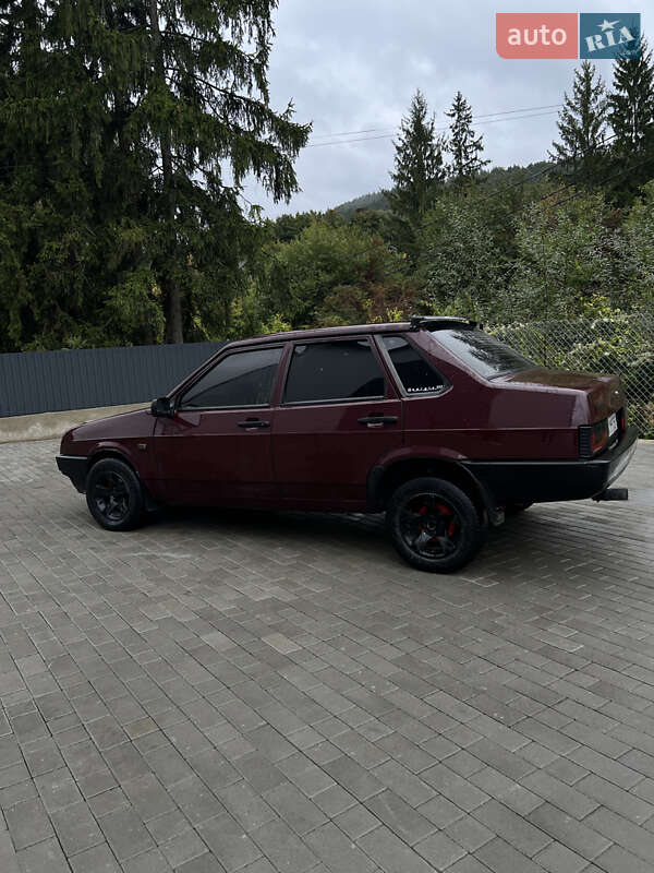 Седан ВАЗ / Lada 21099 2006 в Кременце