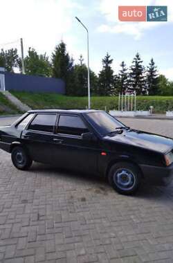 Седан ВАЗ 21099 2006 в  фото 3 Седан ВАЗ 21099 2006 в