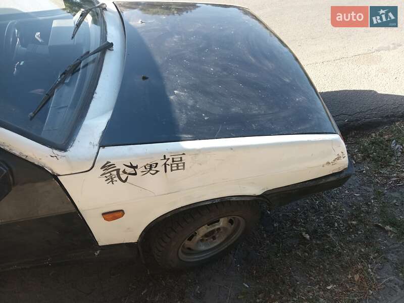 Седан ВАЗ / Lada 21099 1993 в Каменском