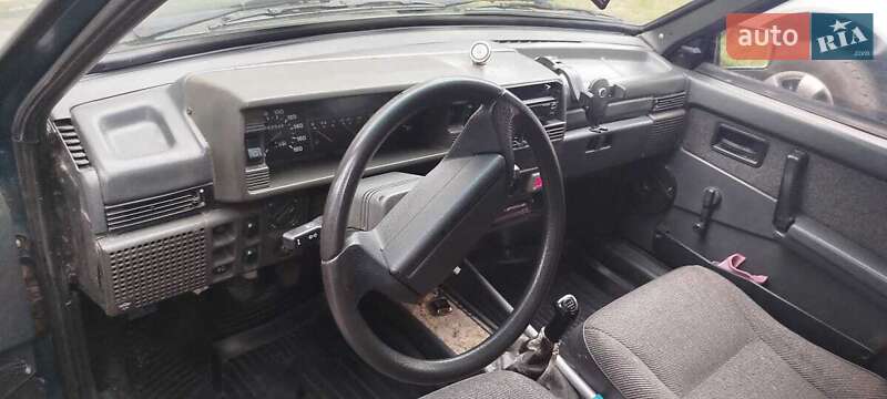 Седан ВАЗ / Lada 21099 1998 в Чугуеве
