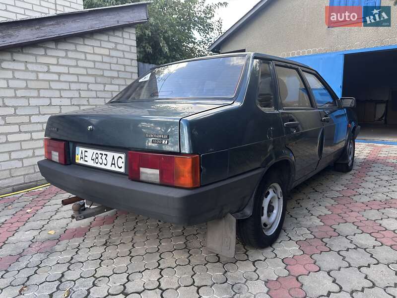 Седан ВАЗ / Lada 21099 2004 в Дніпрі