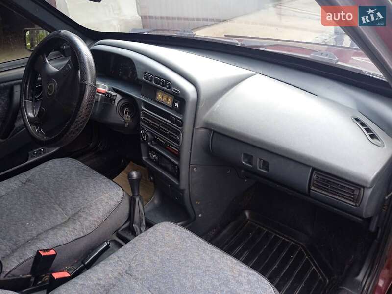 Седан ВАЗ / Lada 21099 2009 в Первомайську