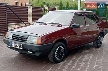 Седан ВАЗ 21099 2008 в  Седан ВАЗ 21099 2008 в