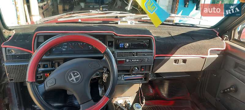 Седан ВАЗ / Lada 21099 1997 в Днепре