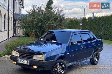 Седан ВАЗ 21099 2004 в  фото 22 Седан ВАЗ 21099 2004 в