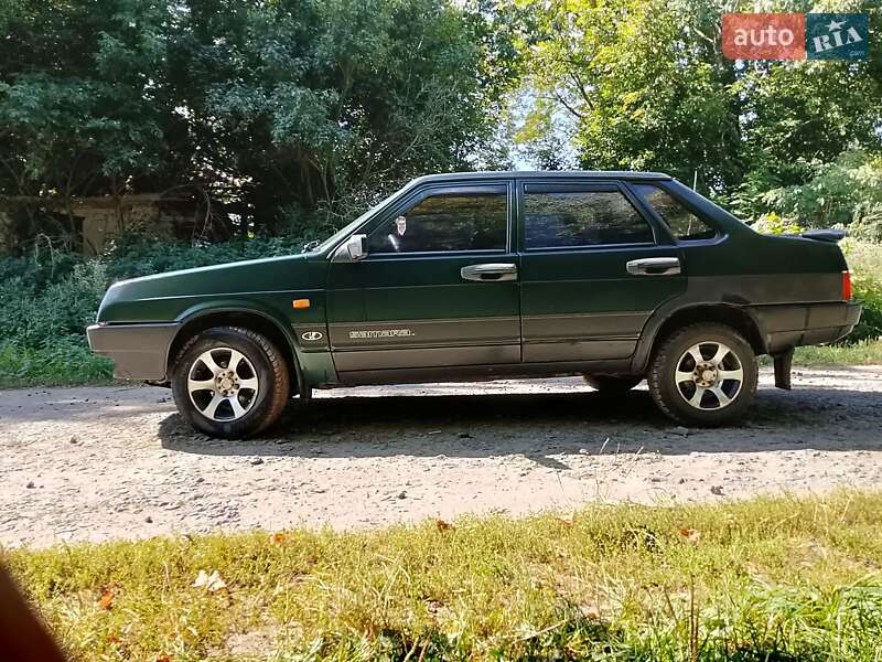 Седан ВАЗ / Lada 21099 2001 в Антонінах