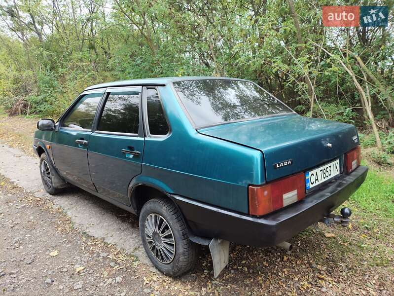 Седан ВАЗ / Lada 21099 2001 в Богуславе
