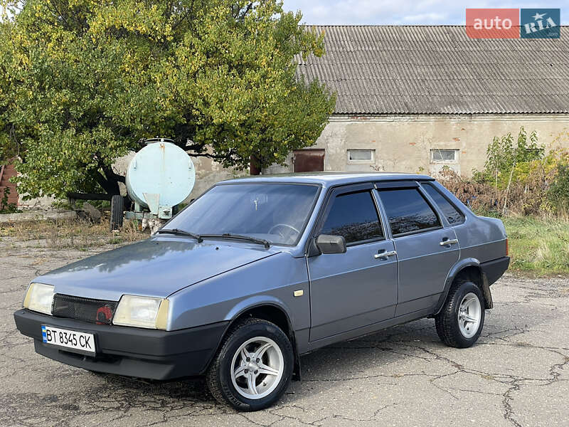 ВАЗ / Lada 21099 2011