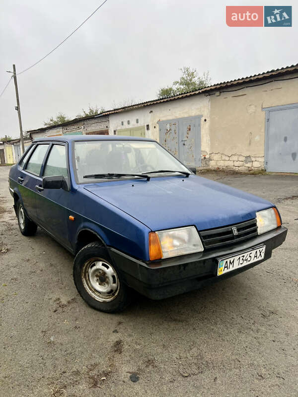 Седан ВАЗ 21099 2008 в 