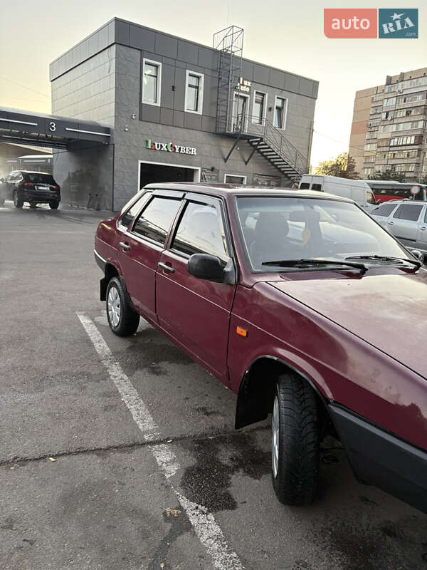 Седан ВАЗ / Lada 21099 2005 в Бобровице фото 2 Седан ВАЗ / Lada 21099 2005 в Бобровице