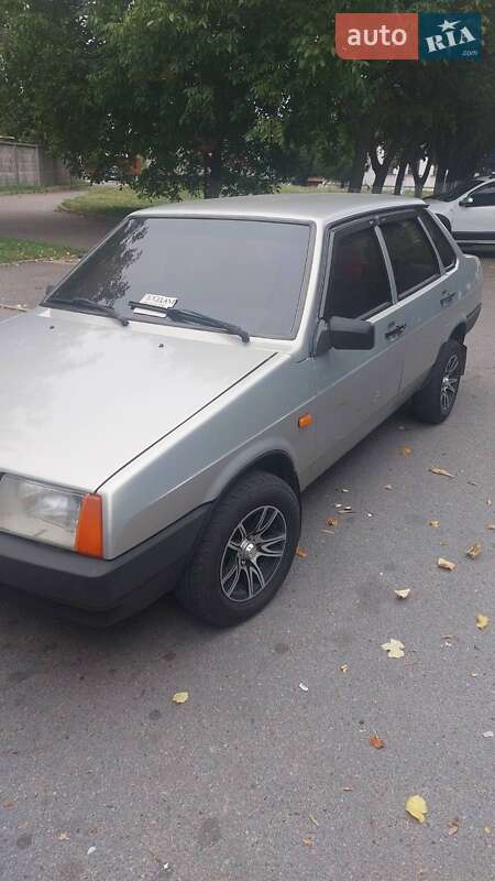 Седан ВАЗ / Lada 21099 2006 в Ромнах фото 7 Седан ВАЗ / Lada 21099 2006 в Ромнах