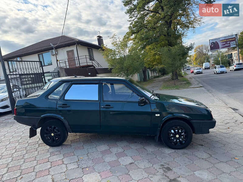 Седан ВАЗ / Lada 21099 2004 в Николаеве фото 4 Седан ВАЗ / Lada 21099 2004 в Николаеве