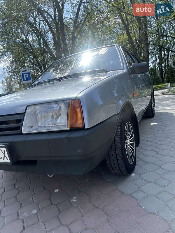 Седан ВАЗ / Lada 21099 2006 в Волочиську