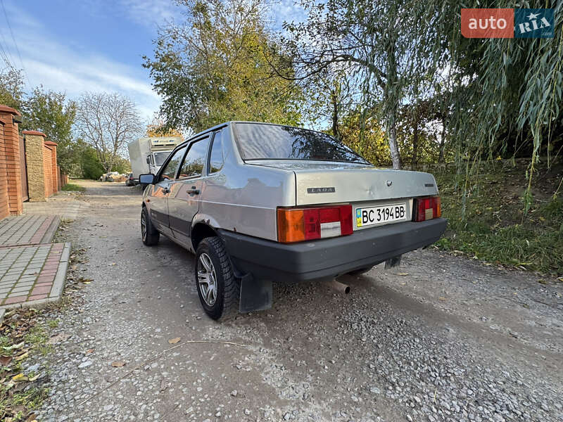 Седан ВАЗ / Lada 21099 2007 в Львові