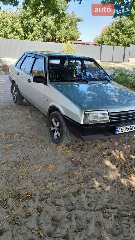 Седан ВАЗ / Lada 21099 2002 в Кривом Роге фото 7 Седан ВАЗ / Lada 21099 2002 в Кривом Роге