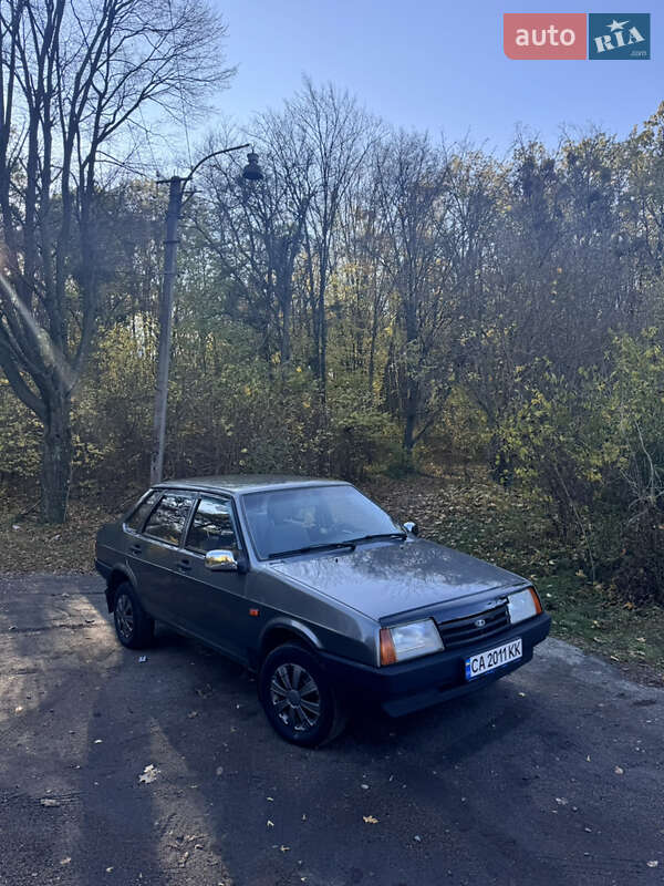 Седан ВАЗ / Lada 21099 2007 в Звенигородке