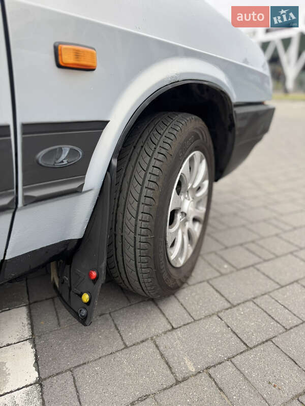 Седан ВАЗ / Lada 21099 2004 в Хмельницком фото 6 Седан ВАЗ / Lada 21099 2004 в Хмельницком