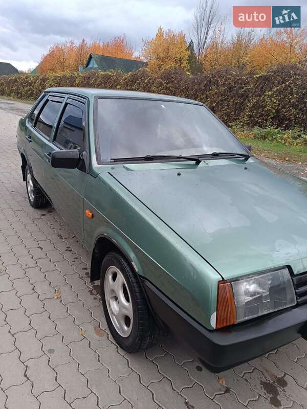 Седан ВАЗ / Lada 21099 2008 в Великих Лучках фото 5 Седан ВАЗ / Lada 21099 2008 в Великих Лучках