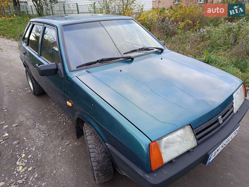 Седан ВАЗ / Lada 21099 2000 в Бердичеве фото 4 Седан ВАЗ / Lada 21099 2000 в Бердичеве