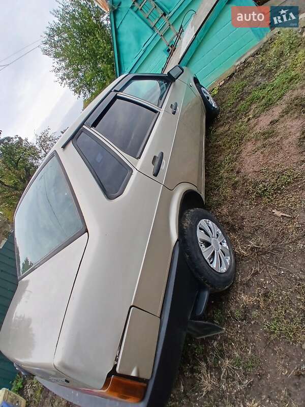 Седан ВАЗ / Lada 21099 2006 в Новоукраинке