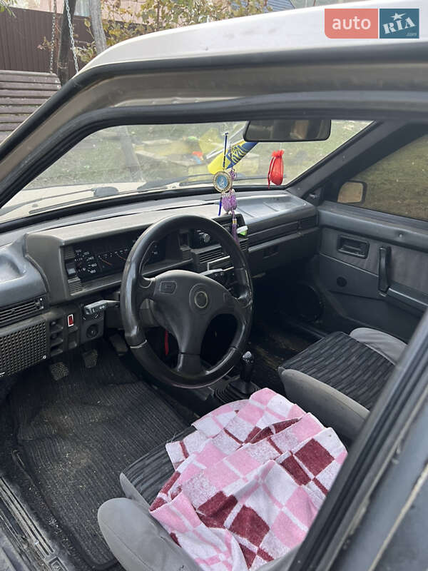 Седан ВАЗ / Lada 21099 1998 в Самборе