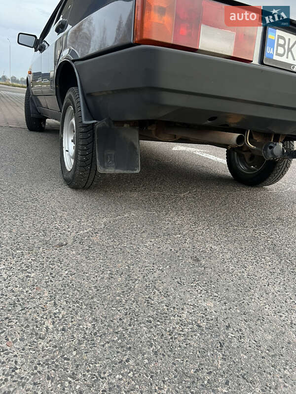 Седан ВАЗ / Lada 21099 2008 в Вараше