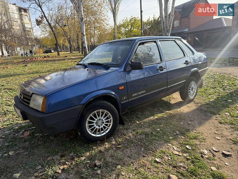Седан ВАЗ / Lada 21099 2007 в Запорожье