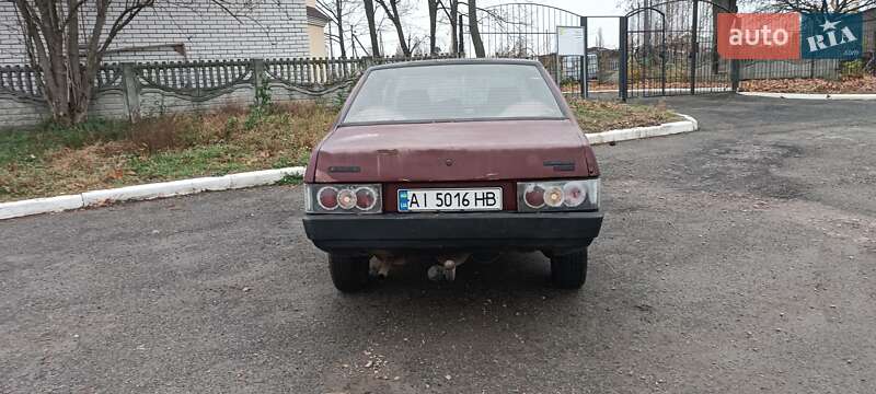 Седан ВАЗ / Lada 21099 1993 в Боярке