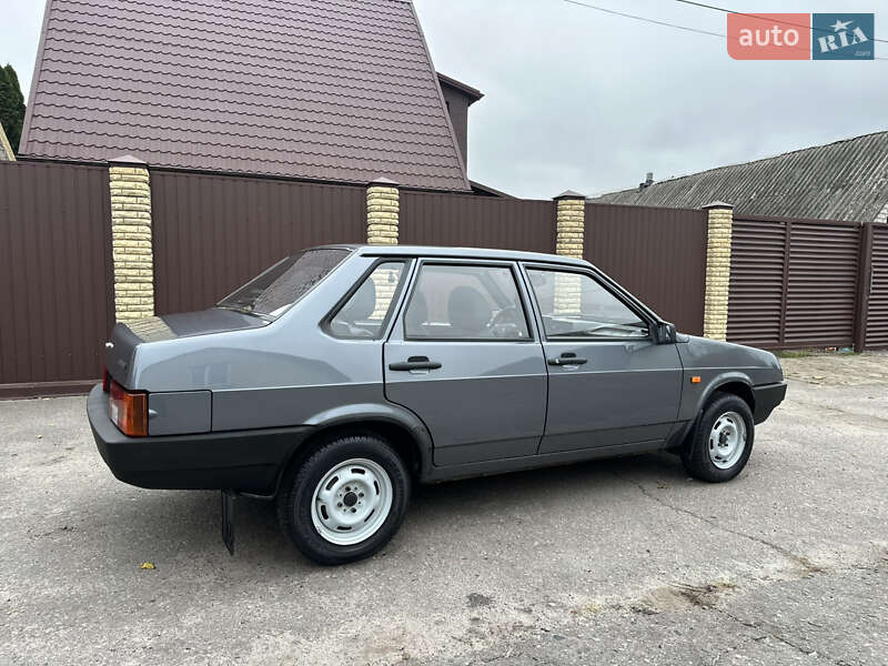 Седан ВАЗ / Lada 21099 2007 в Змиеве фото 24 Седан ВАЗ / Lada 21099 2007 в Змиеве