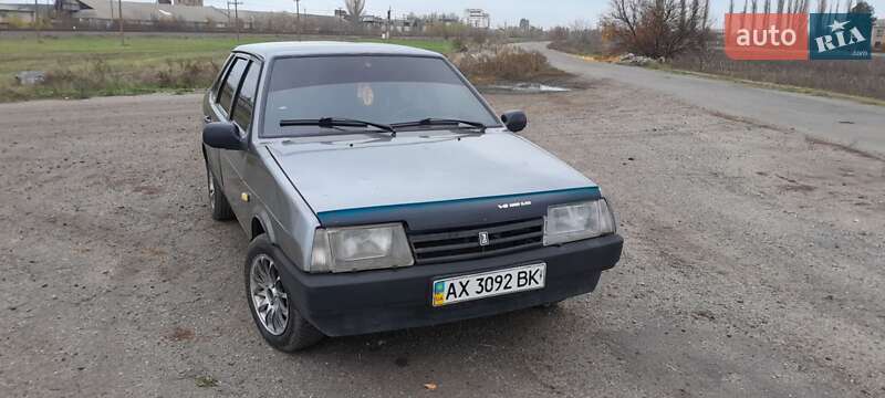 Седан ВАЗ / Lada 21099 1999 в Новом Буге фото 4 Седан ВАЗ / Lada 21099 1999 в Новом Буге