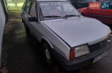 Седан ВАЗ 21099 2003 в Киеве