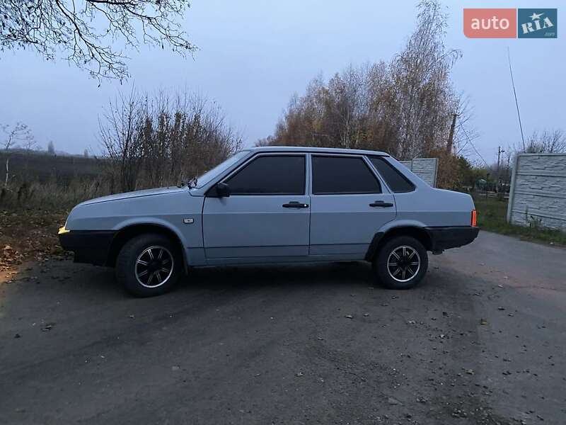 Седан ВАЗ / Lada 21099 2005 в Кагарлыке