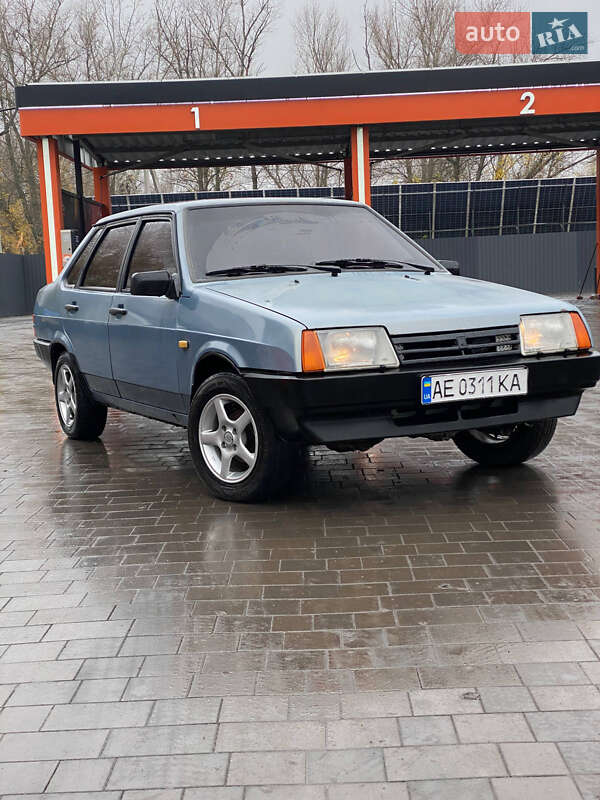 Седан ВАЗ / Lada 21099 2003 в Павлограде