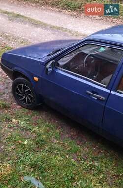 Седан ВАЗ 21099 1999 в Тлумаче